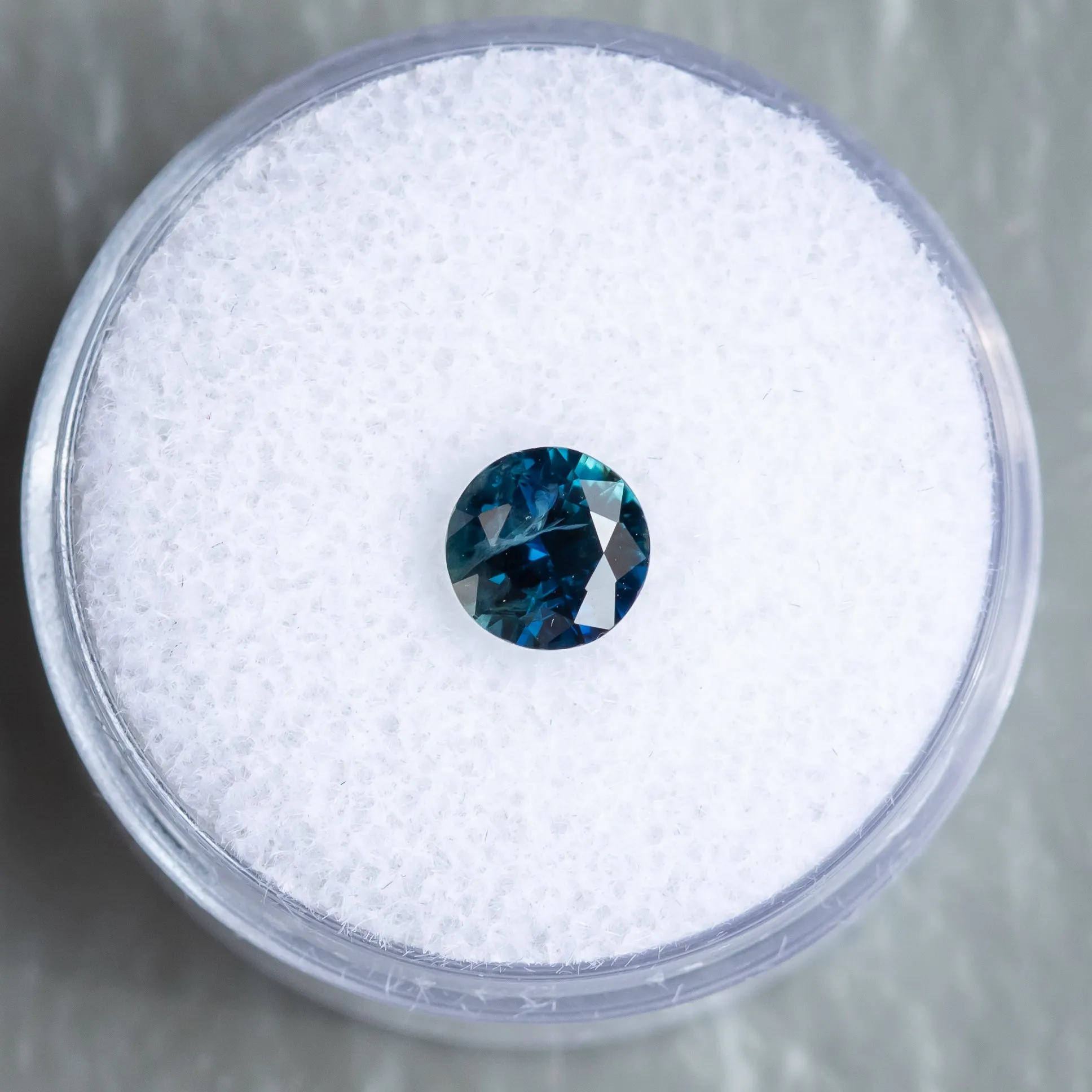 1.02CT ROUND NIGERIAN SAPPHIRE, DEEP TEAL BLUE, 6.00X3.80MM, UNTREATED