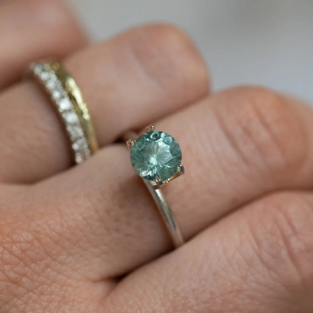 1.73CT ROUND MONTANA SAPPHIRE, SEAFOAM GREEN, 7X4.8MM, UNTREATED