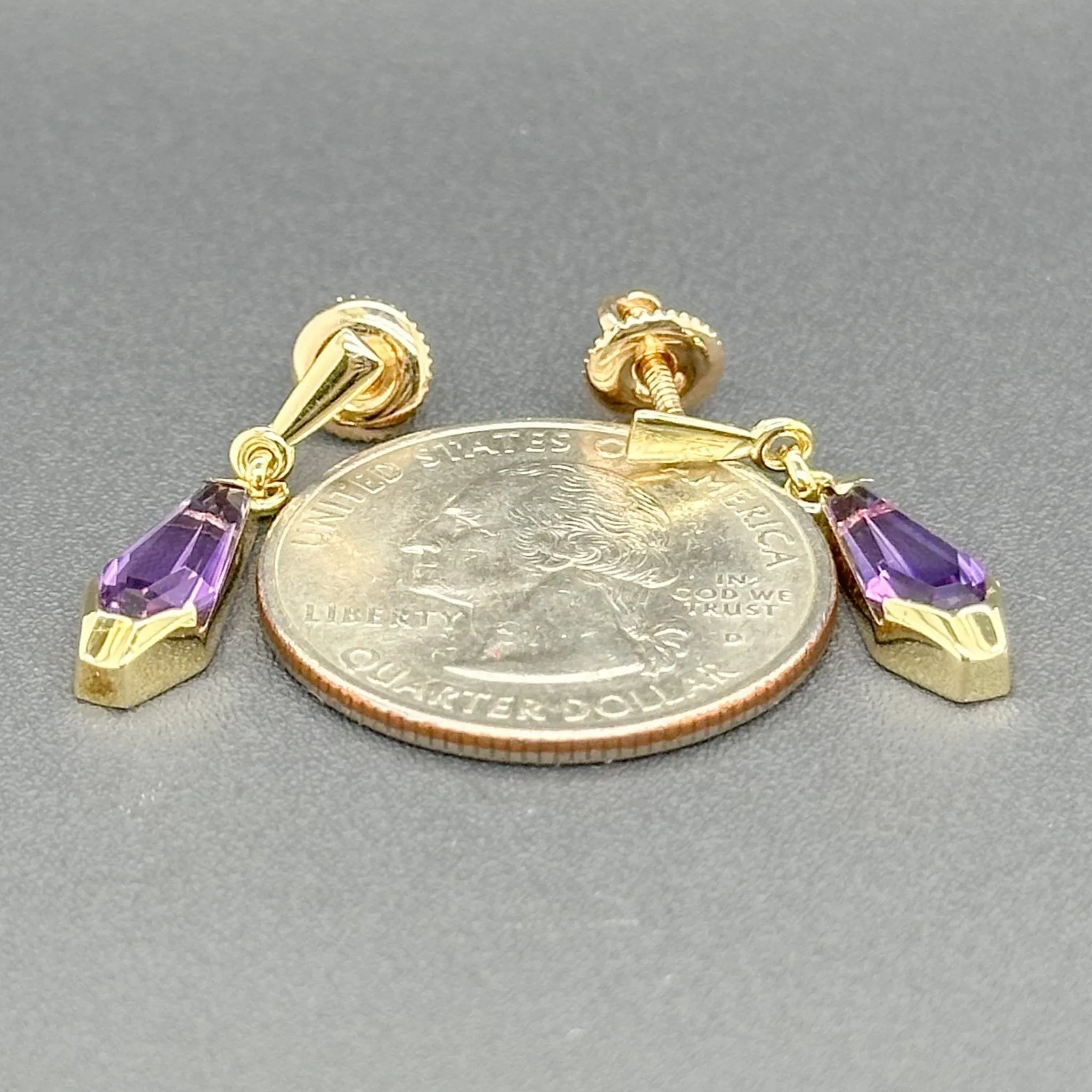 Estate 14K Y Gold 1.75ctw Amethyst Drop Earrings