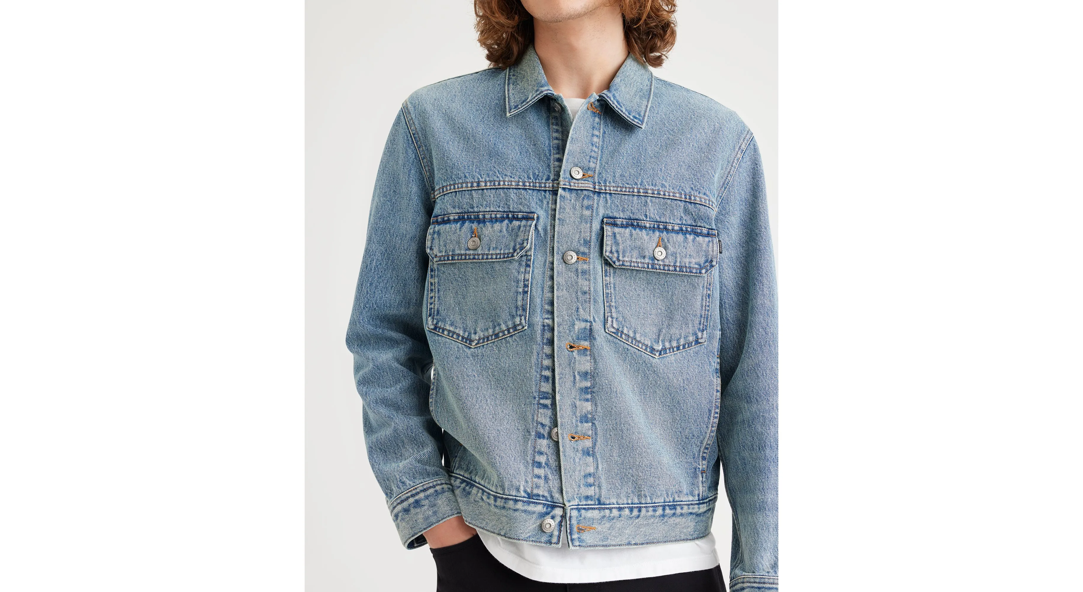 Mens Classic Regular Fit Trucker Jacket - Versatile Denim Outerwear for All Seasons