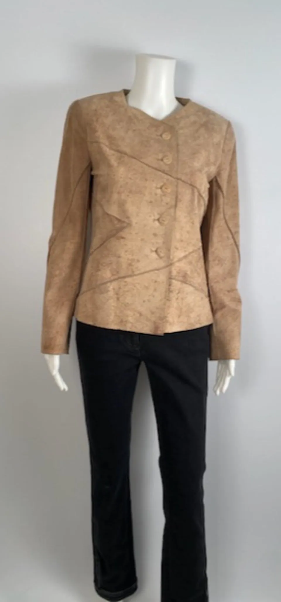 Vintage 00C, 2000 Cruise Chanel Identification Leather/Suede Rawhide Tan Jacket FR 36 US 4