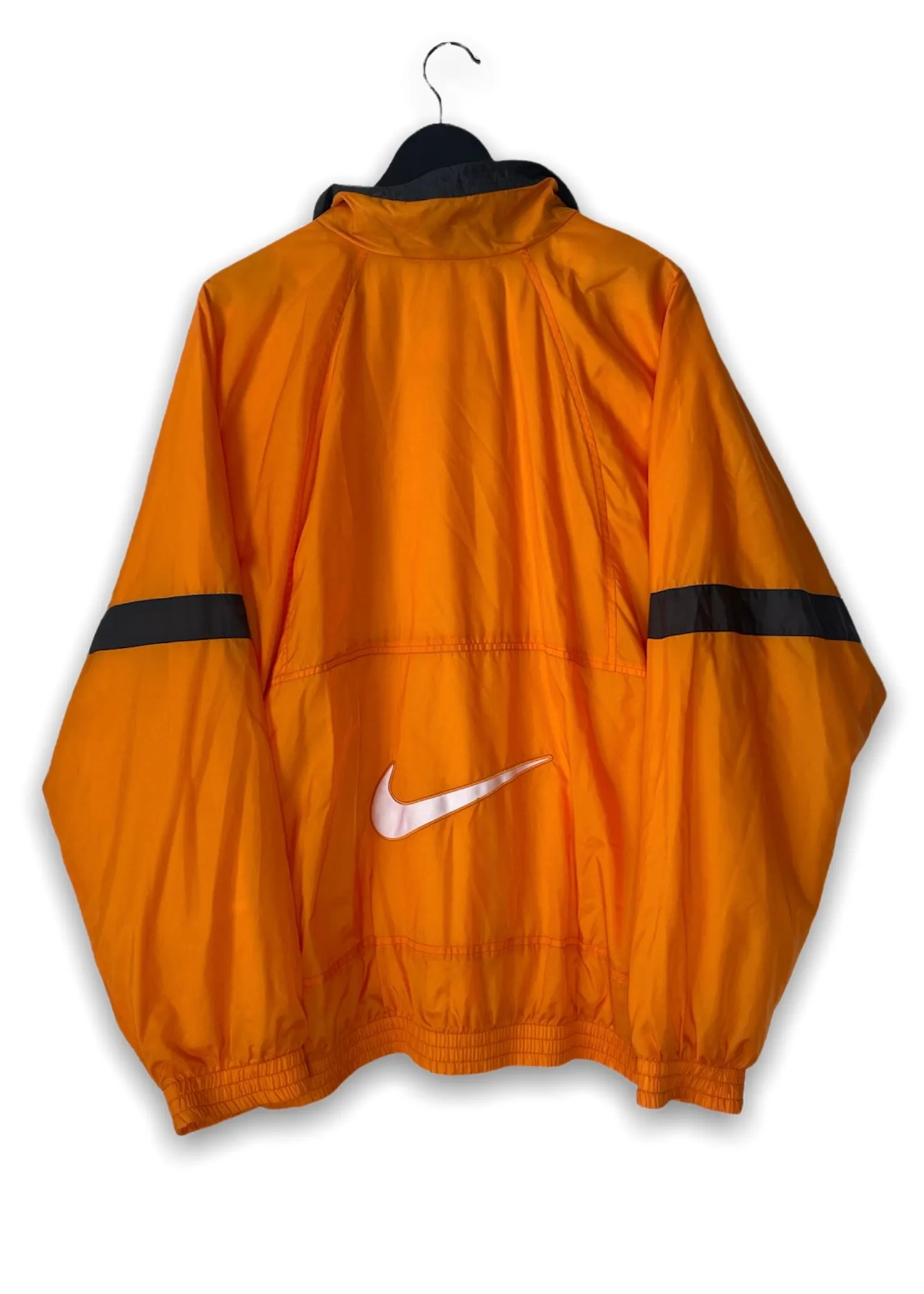 VINTAGE BIG SWOOSH NIKE JACKET XL